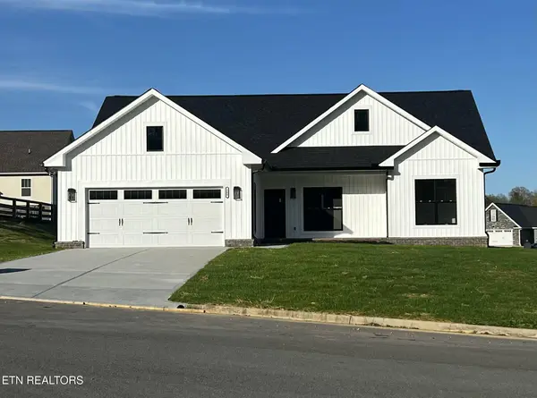 200 Jason Hovater WAY, Clinton, TN 37716