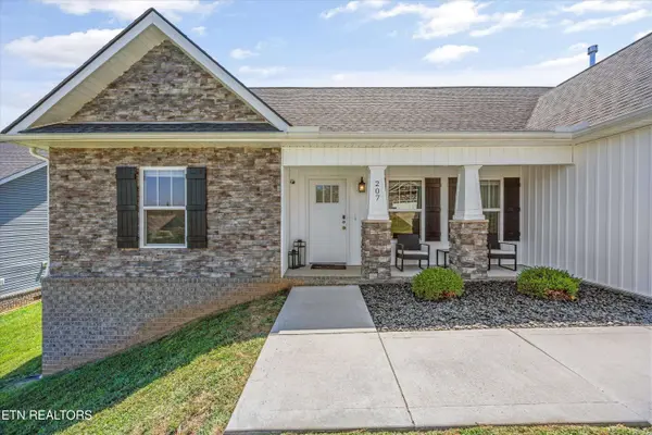 207 Daniel Morris PT, Clinton, TN 37716