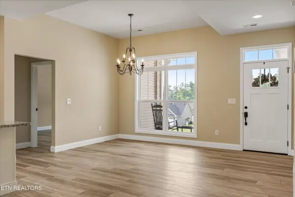 210 Daniel Morris PT, Clinton, TN 37716