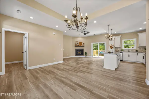 210 Daniel Morris PT, Clinton, TN 37716