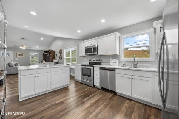 101 Patriot LN, Luttrell, TN 37779