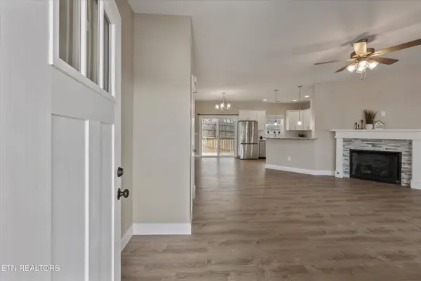 208 Daniel Morris PT, Clinton, TN 37716