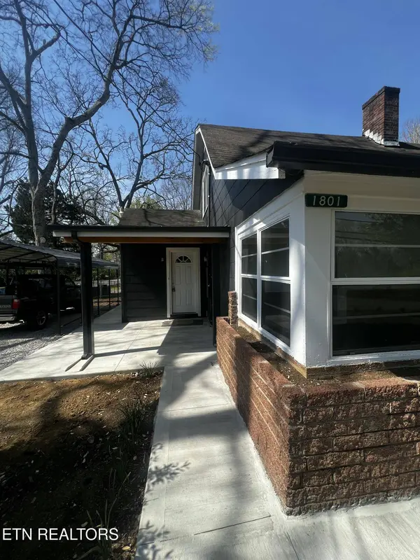 1801 Woodson DR, Knoxville, TN 37920