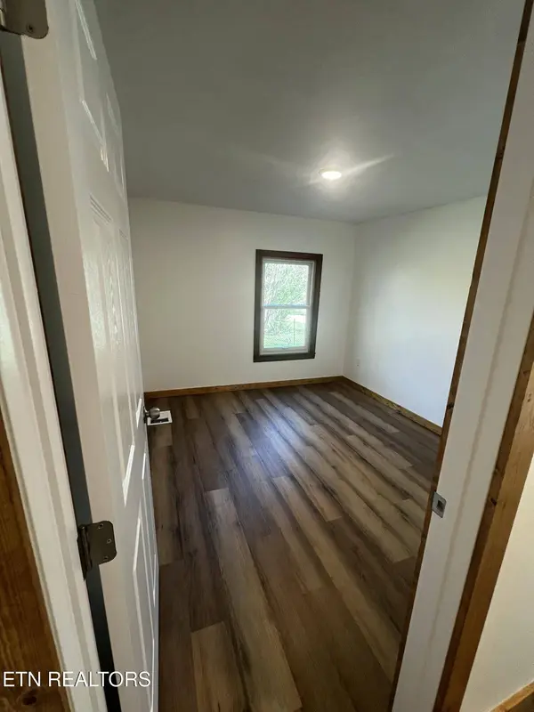 1801 Woodson DR, Knoxville, TN 37920