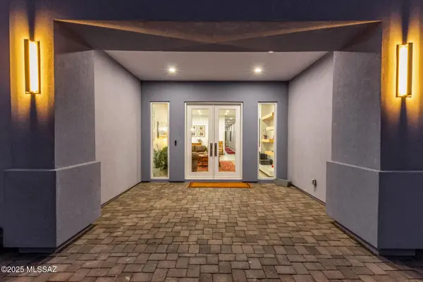 11900 E Ponce De Leon, Tucson, AZ 85749