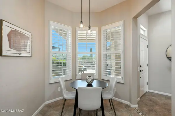 13634 N Holly Grape Drive, Marana, AZ 85658