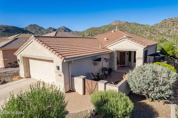 13634 N Holly Grape Drive, Marana, AZ 85658