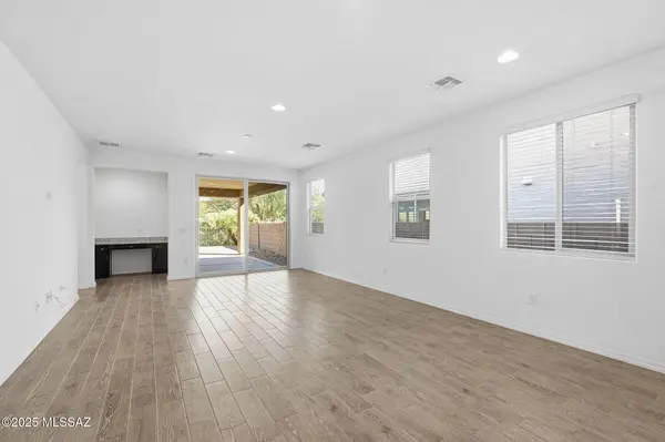 12818 N Dutch Drive, Oro Valley, AZ 85755