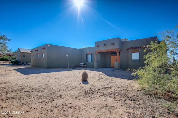 16145 W Ravinia Avenue, Tucson, AZ 85736