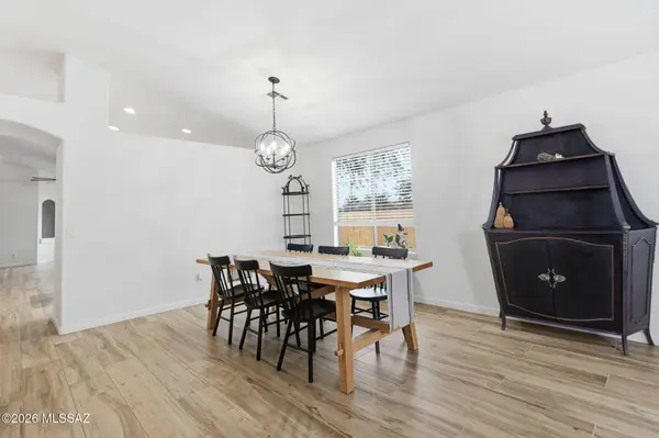 3670 W Tybolt Drive, Tucson, AZ 85746