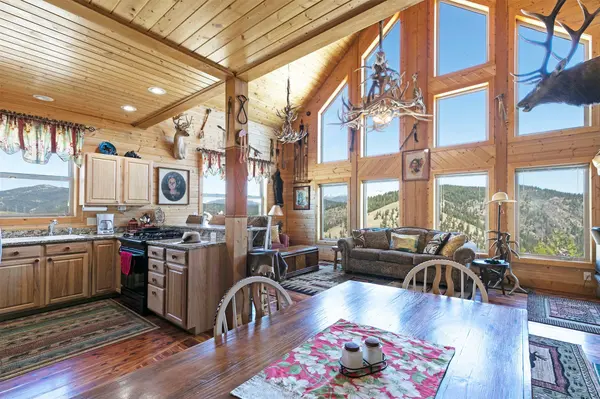 966 Forest Service RD, Darby, MT 59829