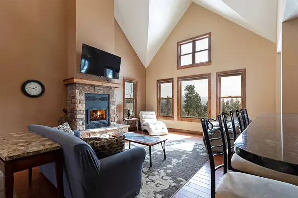 427 Roosevelt DR, Butte, MT 59701