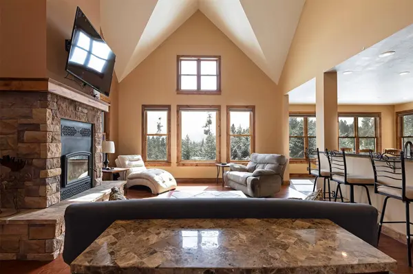 427 Roosevelt DR, Butte, MT 59701