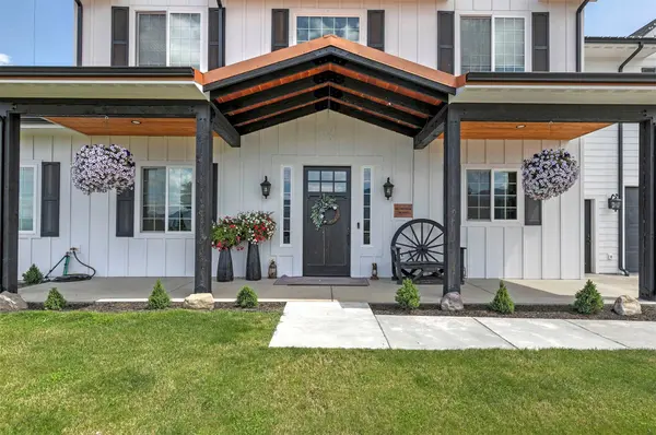 26190 Sliding Horse LN, Arlee, MT 59821