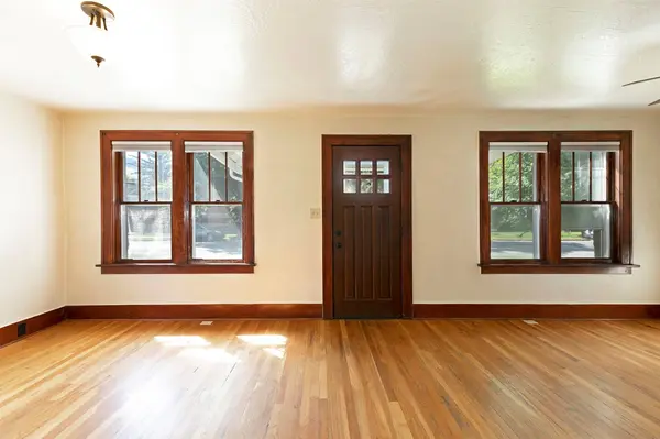 516 S 5th ST E, Missoula, MT 59801