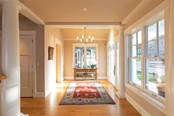 33702 N Finley Point RD, Polson, MT 59860