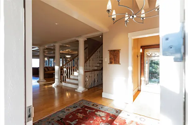 33702 N Finley Point RD, Polson, MT 59860