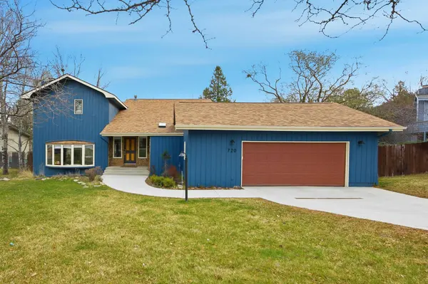 720 Highland Park DR, Missoula, MT 59803