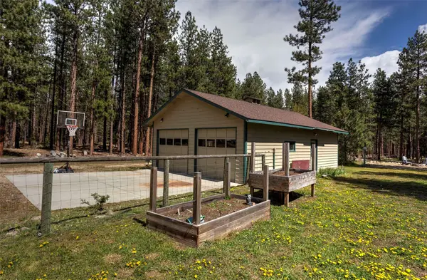4020 Wakantanka WAY, Stevensville, MT 59870