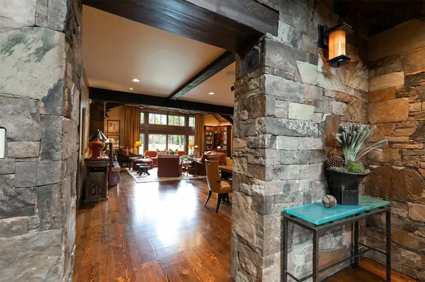 344 Chief Joseph TRL, Darby, MT 59829
