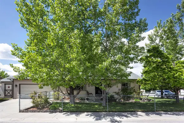 307 Lake Side DR, Lolo, MT 59847