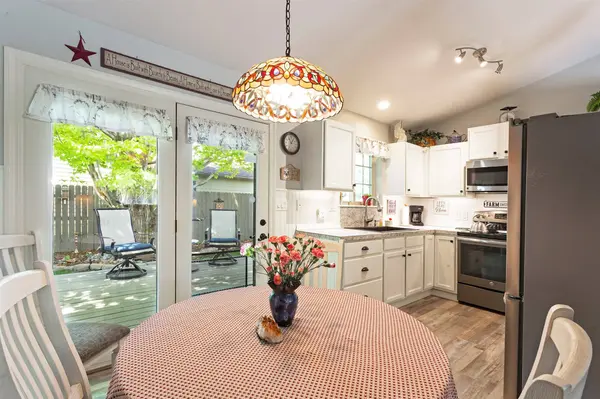 307 Lake Side DR, Lolo, MT 59847