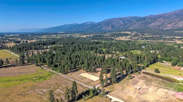 4354 Carolin LN, Florence, MT 59833