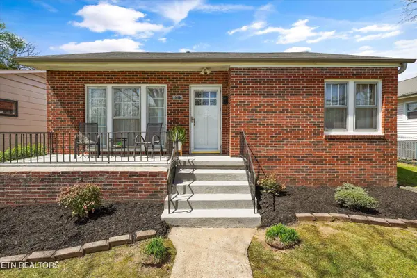 3717 Speedway CIR, Knoxville, TN 37914