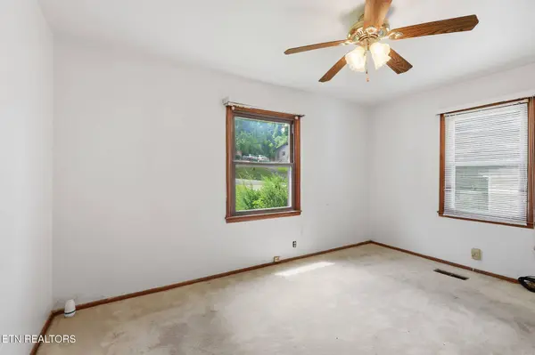 3219 Lay Ave, Knoxville, TN 37914