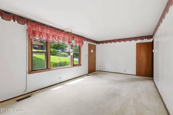 3219 Lay Ave, Knoxville, TN 37914