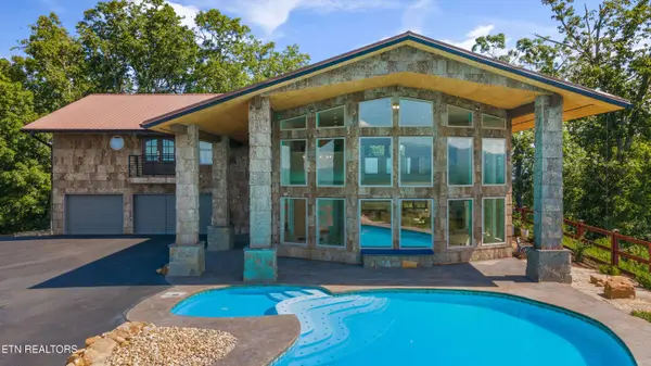 3661 Richardson Cove Rd, Sevierville, TN 37876