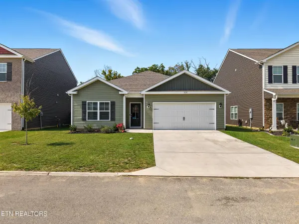 239 Eclipse LN, Knoxville, TN 37924