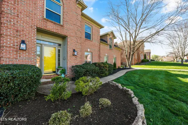204 Treyburn DR, Knoxville, TN 37934