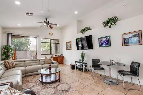 9690 E Country Court, Tucson, AZ 85749