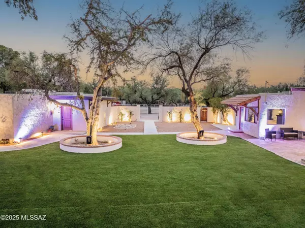 10700 E Tanque Verde Road, Tucson, AZ 85749