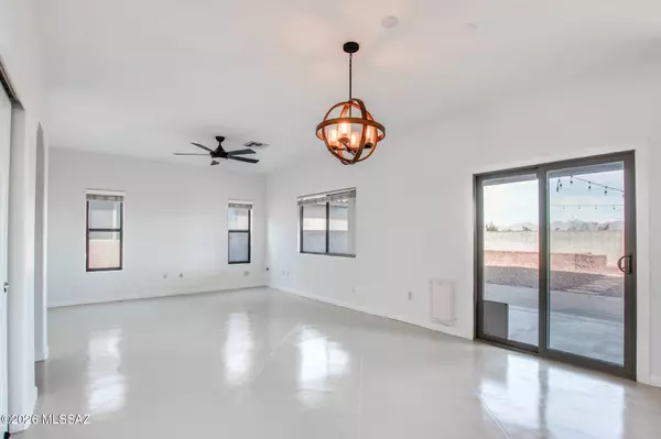 10575 E Ottoman Drive, Tucson, AZ 85747