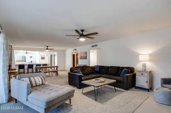 9771 E Sellarole Road, Tucson, AZ 85730