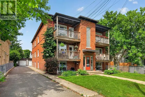 520 HILSON AVENUE, Ottawa, ON K1Z6C8