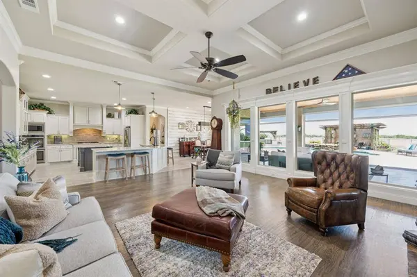 8604 Tuscan Way, Godley, TX 76044