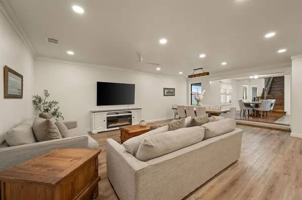 10902 Clear Creek Road W, Sanger, TX 76266