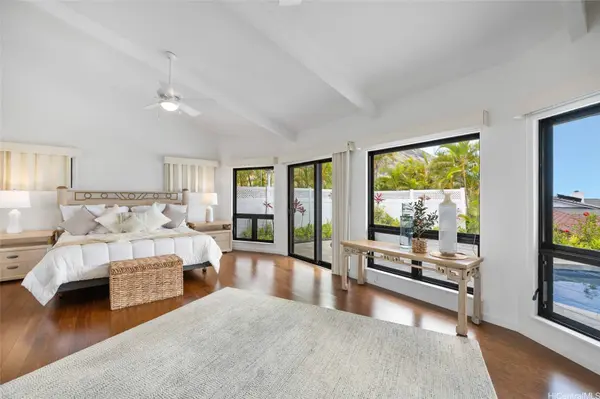 7440 Kamehame PL, Honolulu, HI 96825