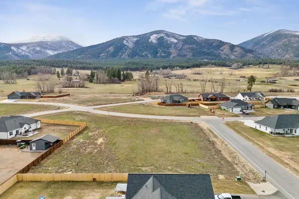 233 Palomino DR, Florence, MT 59833