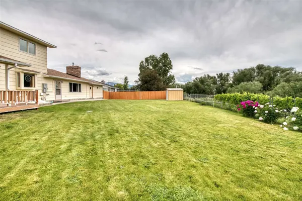 238 Hillcrest DR, Hamilton, MT 59840