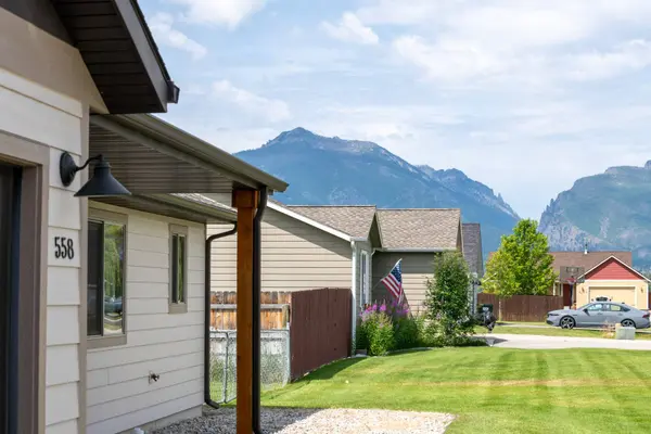 558 Darlene DR, Corvallis, MT 59828