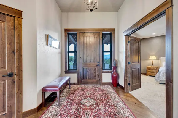 2339 Hamby LN, Victor, MT 59875