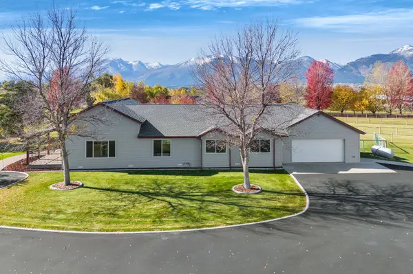 446 Eagle LN, Corvallis, MT 59828