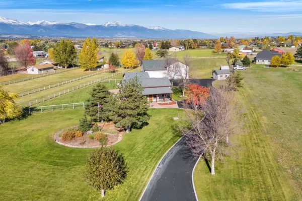 446 Eagle LN, Corvallis, MT 59828