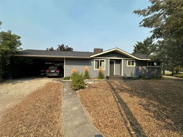 105 N 8th ST, Hamilton, MT 59840