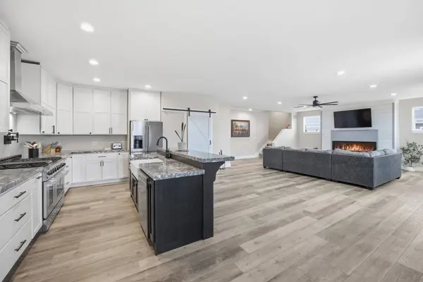 894 Doty LN, Corvallis, MT 59828