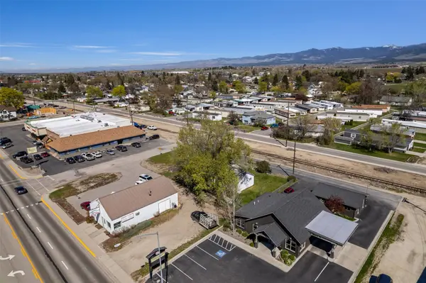 700 & 702 S 1st ST, Hamilton, MT 59840